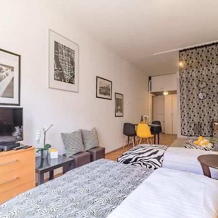 Rent Like Home - Olawska 1 Wrocław Extérieur photo